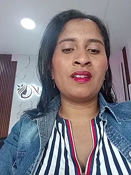 SofiaMendez1  online show from 25, 5, 2026
