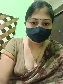 Snapshot of Pinki-girl chatting on 4, 7, 2026 Pinki-girl online show from 4, 7, 2026