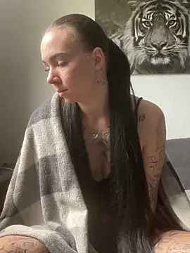 zoeelinks online show from 2, 4, 2026