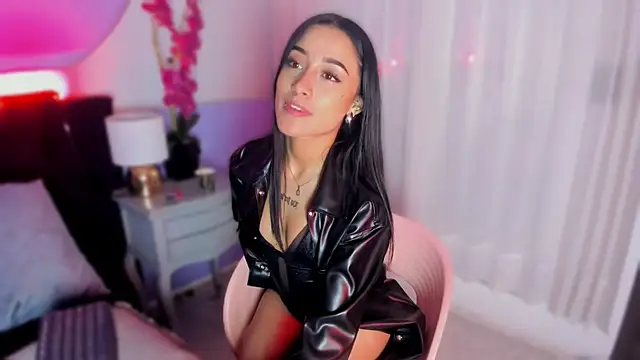 Bby izzy online show from 15, 5, 2026