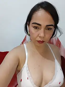 Snapshot of Emily_Divi69 chatting on 23, 6, 2026 Emily Divi69 online show from 23, 6, 2026