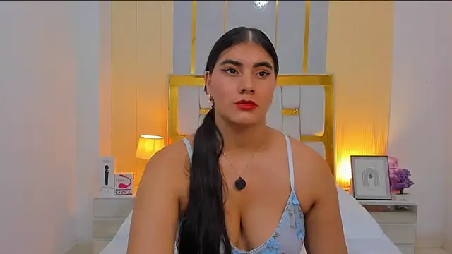 Snapshot of Alara_Keyy chatting on 6, 5, 2026 Alara Keyy online show from 6, 5, 2026