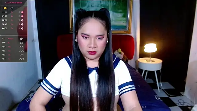 HugeCumRainSamantha online show from 7, 4, 2026