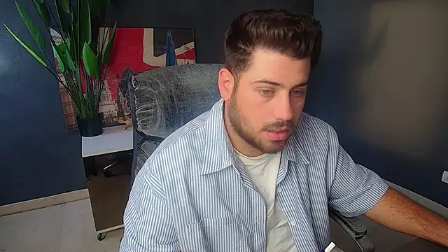 Snapshot of DaxGreer chatting on 27, 4, 2026 DaxGreer online show from 27, 4, 2026