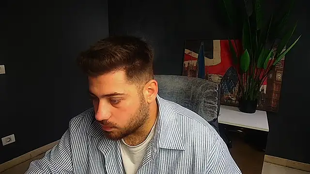 Snapshot of DaxGreer chatting on 20, 5, 2026 DaxGreer online show from 20, 5, 2026