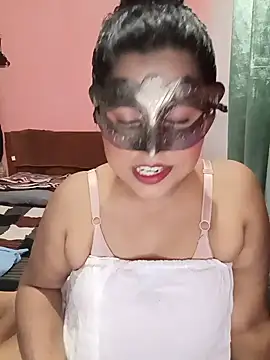Snapshot of Maskedcurves chatting on 25, 6, 2026 Maskedcurves online show from 25, 6, 2026