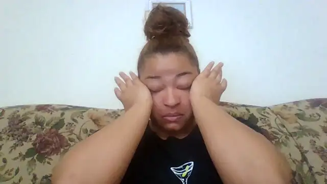 madzbailey online show from 10, 6, 2026