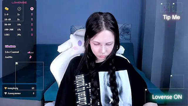 SugarBunny18 online show from 22, 6, 2026
