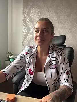 Isabella varella- online show from 18, 6, 2026