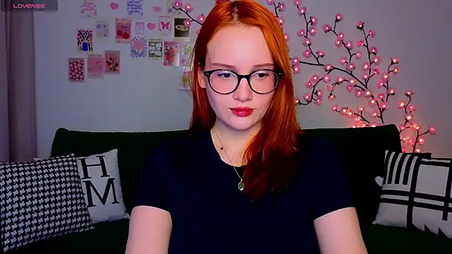 Snapshot of AdaEvanss chatting on 7, 8, 2026 AdaEvanss online show from 7, 8, 2026