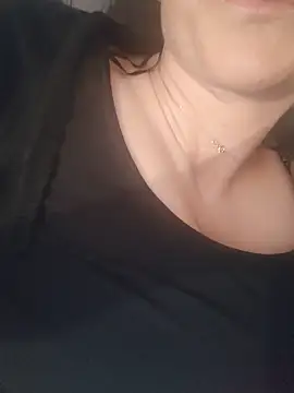 Snapshot of sara_41 chatting on 20, 5, 2026 sara 41 online show from 20, 5, 2026