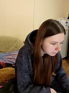 JessicaHolland1 online show from 14, 4, 2026