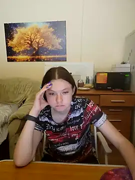 JessicaHolland1 online show from 21, 6, 2026