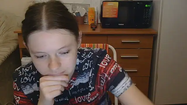 JessicaHolland1 online show from 5, 7, 2026