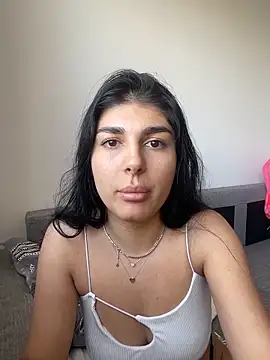 doubletrouble9 online show from 8, 4, 2026