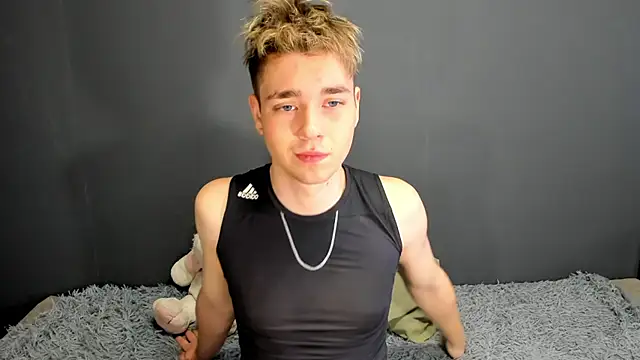 Snapshot of zeriax chatting on 30, 4, 2026 zeriax online show from 30, 4, 2026