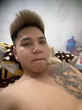 ahtaikk12345 online show from 4, 4, 2026