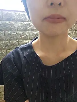 Snapshot of xx_Honoka_xx chatting on 13, 4, 2026 xx Honoka xx online show from 13, 4, 2026