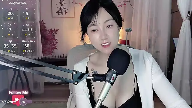 noomi-1111 online show from 17, 5, 2026