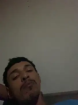 casalcapixaba28 online show from 12, 4, 2026