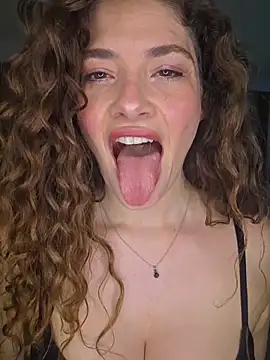 Snapshot of CelineBoyer_ chatting on 15, 6, 2026 CelineBoyer online show from 15, 6, 2026