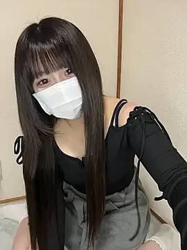 Snapshot of ema_nico chatting on 7, 4, 2026 ema nico online show from 7, 4, 2026