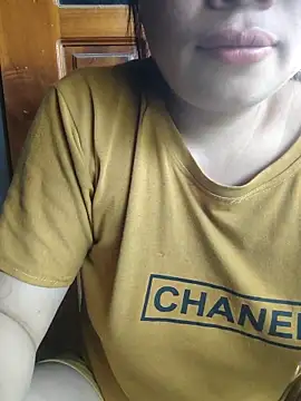   Amanda   online show from 13, 4, 2026