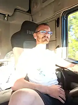 jozsi1995 online show from 23, 6, 2026