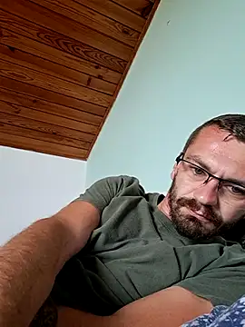 jozsi1995 online show from 2, 7, 2026