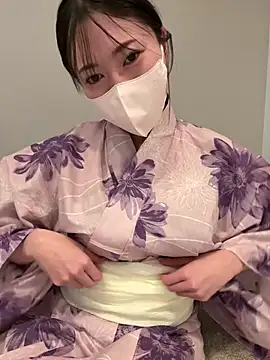 Snapshot of hiyori_hiyochan chatting on 1, 8, 2026 hiyori hiyochan online show from 1, 8, 2026