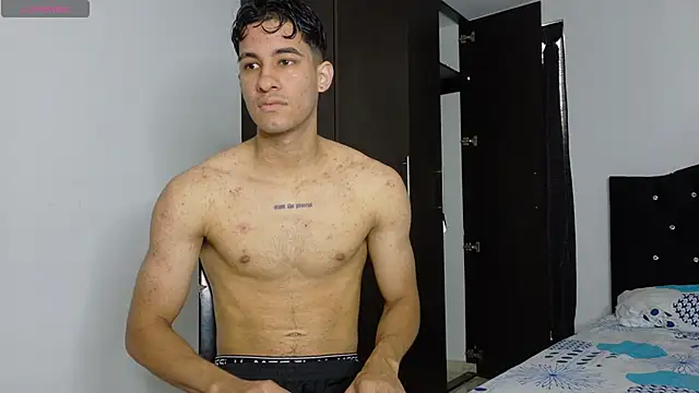 Snapshot of JakeMonroe chatting on 9, 4, 2026 JakeMonroe online show from 9, 4, 2026