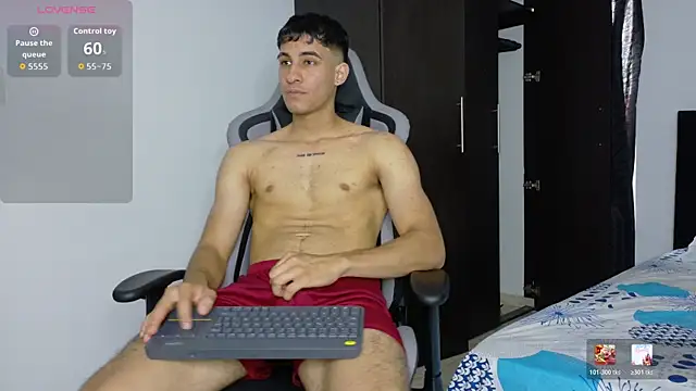 Snapshot of JakeMonroe chatting on 11, 4, 2026 JakeMonroe online show from 11, 4, 2026