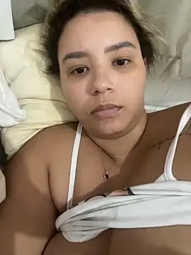 gabyzinha2030 online show from 15, 4, 2026