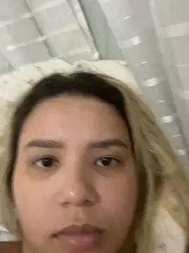 gabyzinha2030 online show from 20, 4, 2026