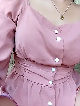 minachao121 online show from 15, 4, 2026