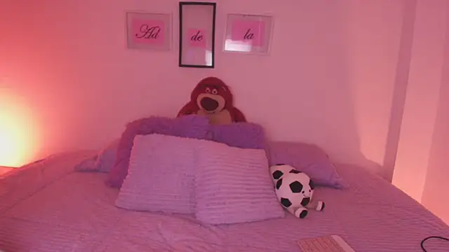 Snapshot of Addela_ chatting on 5, 7, 2026 Addela online show from 5, 7, 2026