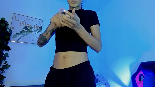 Maddie Ray online show from 17, 6, 2026