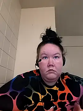 hisalphaqueen27 online show from 24, 4, 2026