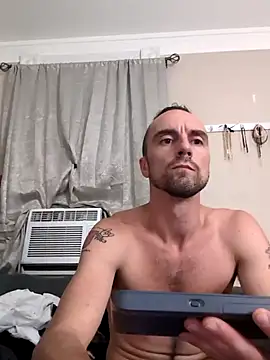 Snapshot of SemoLeo22 chatting on 8, 6, 2026 SemoLeo22 online show from 8, 6, 2026