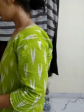 Monika kumari6 online show from 20, 5, 2026