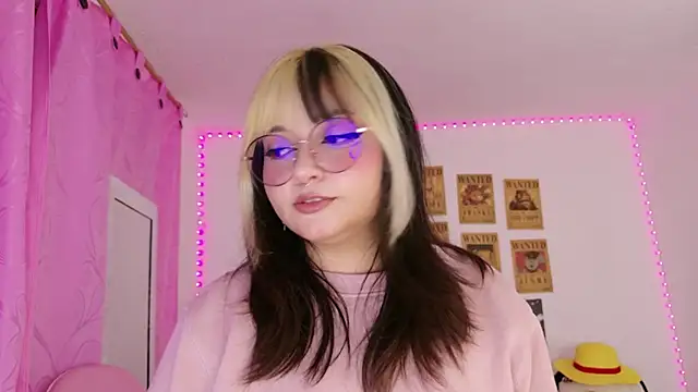 ZoeyDoll  online show from 22, 4, 2026