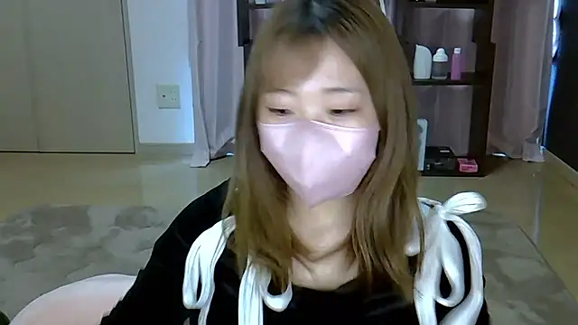 Snapshot of noanoa25253 chatting on 7, 4, 2026 noanoa25253 online show from 7, 4, 2026