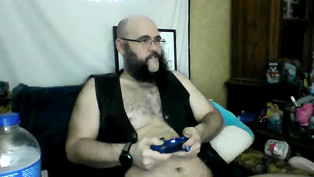 BriTheTopBear online show from 23, 5, 2026
