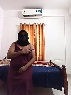 Snapshot of saliya190 chatting on 7, 4, 2026 saliya190 online show from 7, 4, 2026