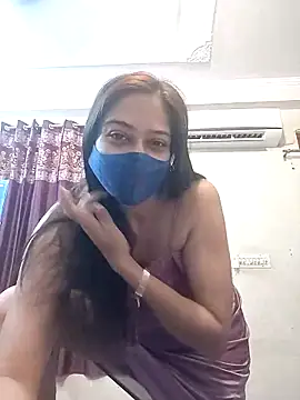 Snapshot of Aliyaa_bhat chatting on 18, 5, 2026 Aliyaa bhat online show from 18, 5, 2026
