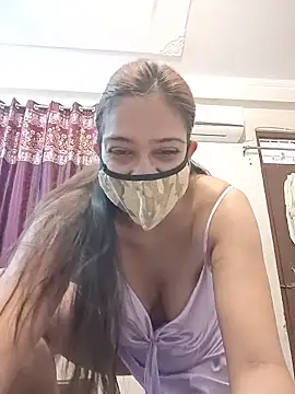 Snapshot of Aliyaa_bhat chatting on 30, 5, 2026 Aliyaa bhat online show from 30, 5, 2026