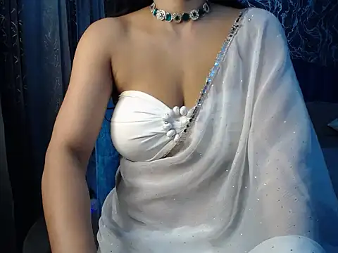 Snapshot of Tokiyo_xo chatting on 12, 4, 2026 Tokiyo xo online show from 12, 4, 2026