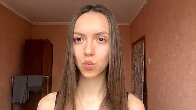 BrandyNorthcott online show from 21, 4, 2026