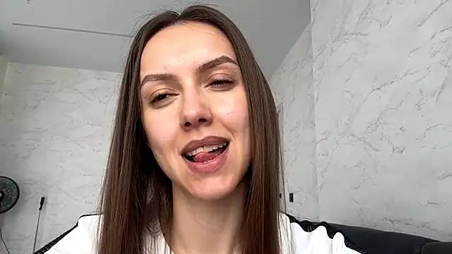 BrandyNorthcott online show from 14, 5, 2026