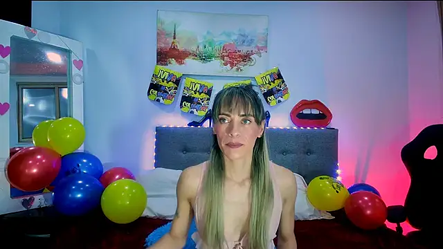 Snapshot of Lorena_sweet33 chatting on 17, 6, 2026 Lorena sweet33 online show from 17, 6, 2026